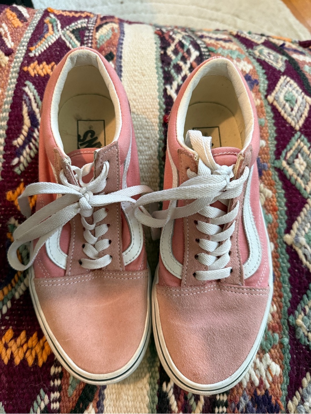 Women’s Pink Suede Low-Top Sneakers - Classic Casual Style Size 7.5/38